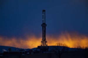 green-fracking-05_77808_990x742
